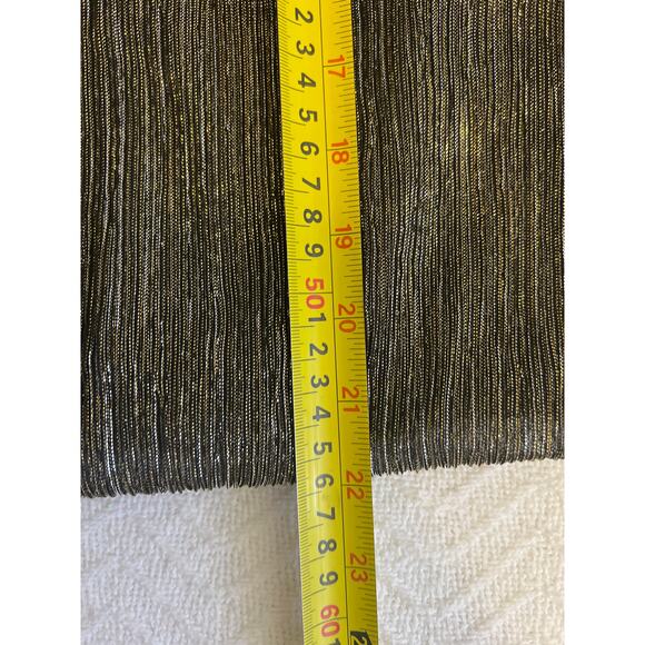 Banana Republic Metallic Blouse Women’s M Gold Sleeveless Holiday Party Top - Picture 2 of 6